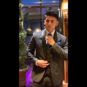 Meet your Posher, Brandon